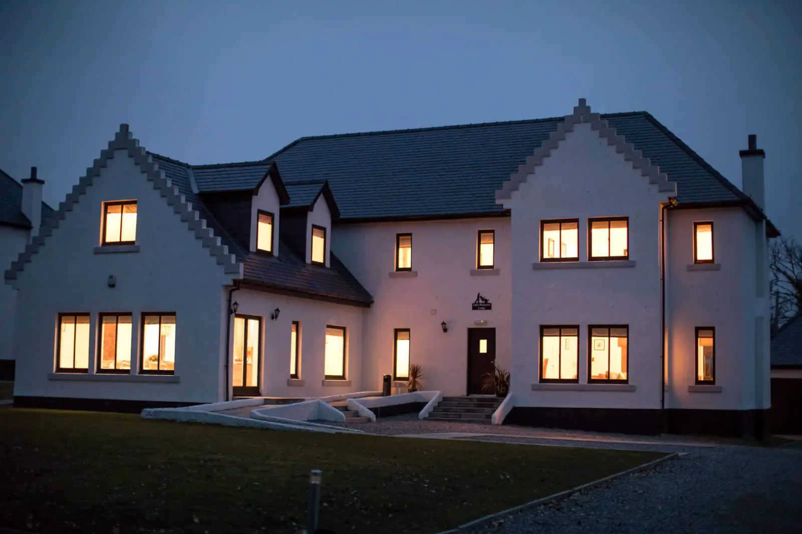 Photo from Achnagairn Castle's website