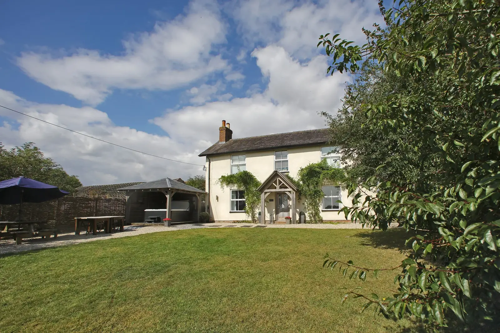 The Farmhouse at Clayfield Farm