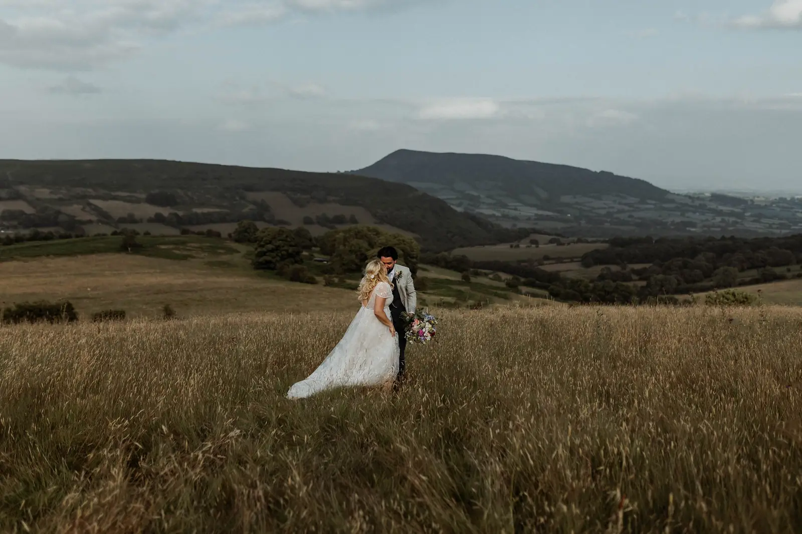 Photo from Sugar Loaf Barn Weddings's website
