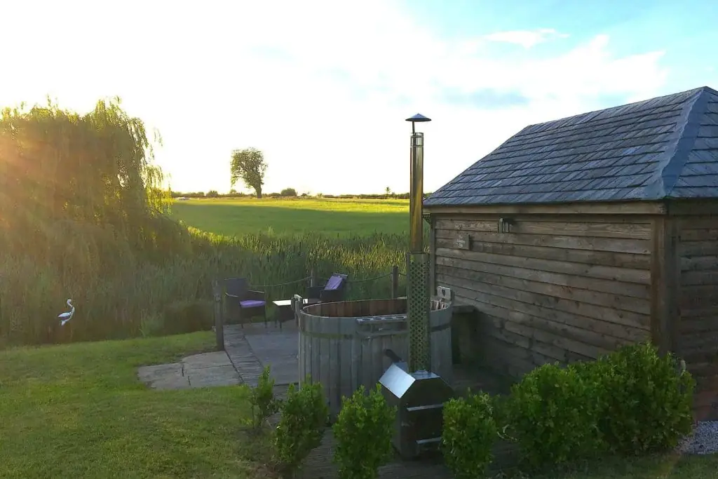 The Hideaway Hut